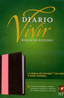 Biblia de estudio del diario vivir NTV Duotono Marr�n/Rosa de Tyndale